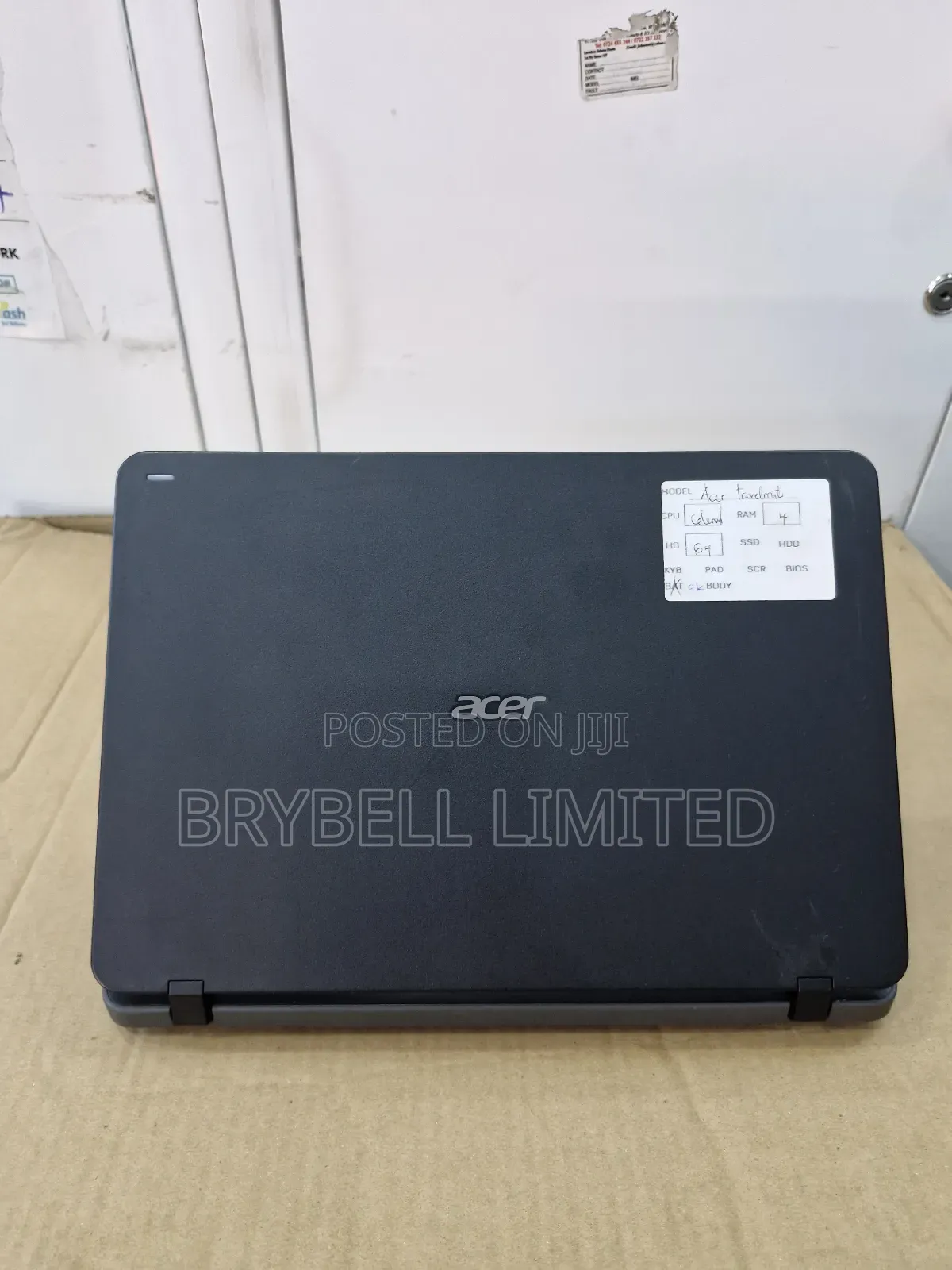 Laptop Acer TravelMate B 4GB Intel Celeron HDD 72GB