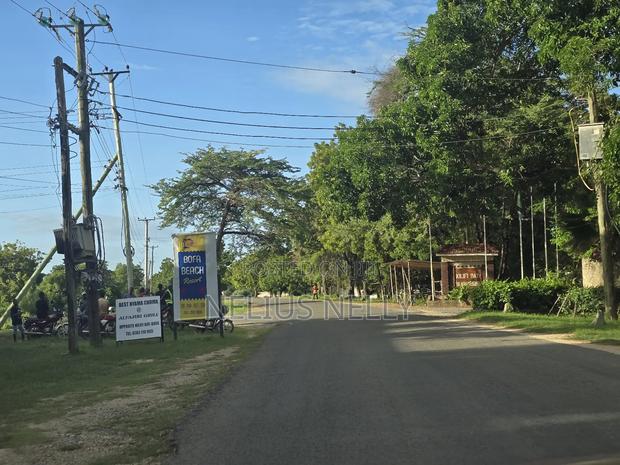 2nd Row Beach Plots 1/4 Acre Bofa Kilifi