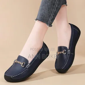 *Fully Restocked * *Ladies Breathable Loafers*