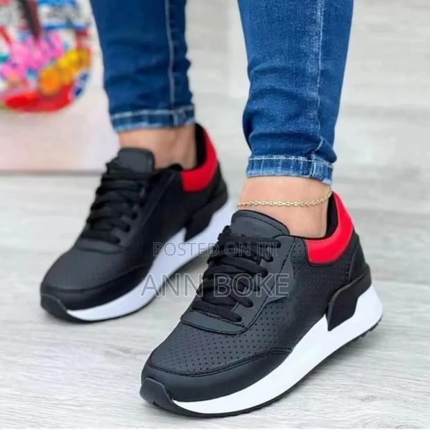 *Ladies Fancy Sneakers* *Sizes 37,41