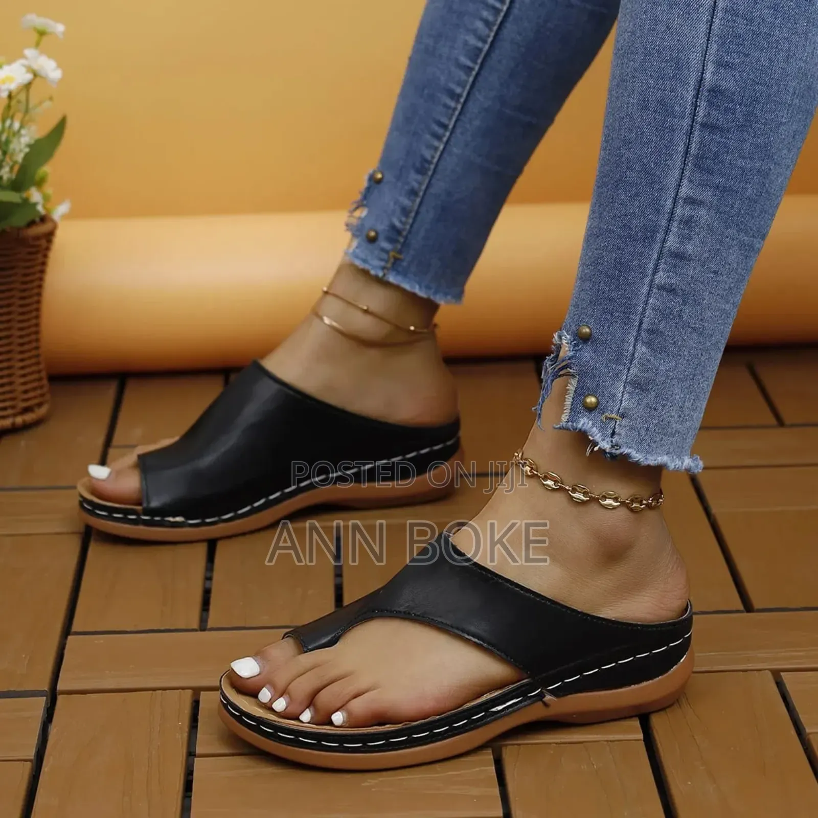 *Offer !!Offer!!* *Ladies Wedge Sandals* *Sizes 37,38,**