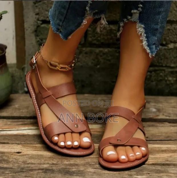 *Offer Offer * *Ladies Leather Sandals* *Sizes 37, - thumbnail 2