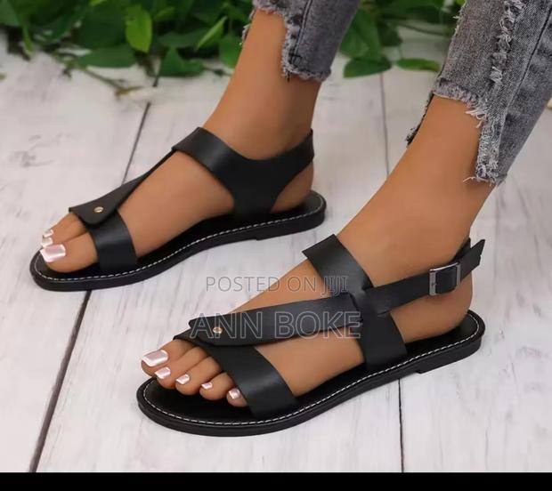 *Offer Offer * *Ladies Leather Sandals* *Sizes 37, - thumbnail 5