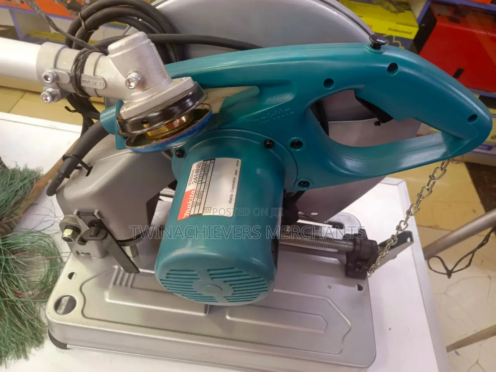 Original Makita Cutoff Saw/Machine 2000w 255mm