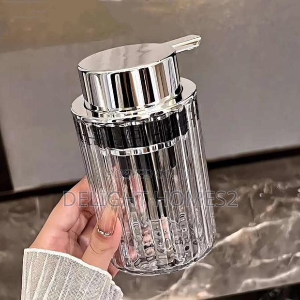 Automatic Hand Foaming Soap Dispenser_car