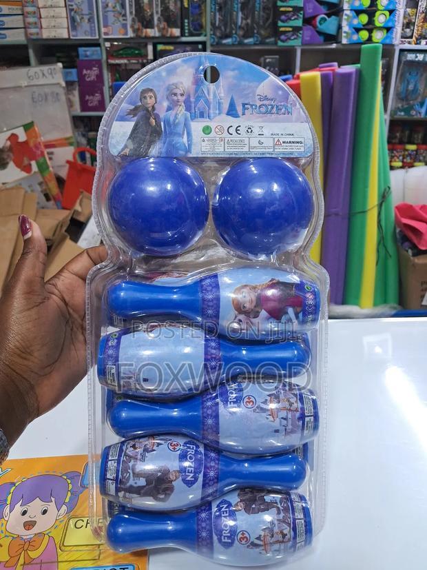 Bowling Set Designed for Kids - thumbnail 4