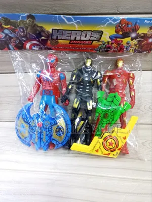 Super Heroes Figurines / Spiderman/Ironman Toys