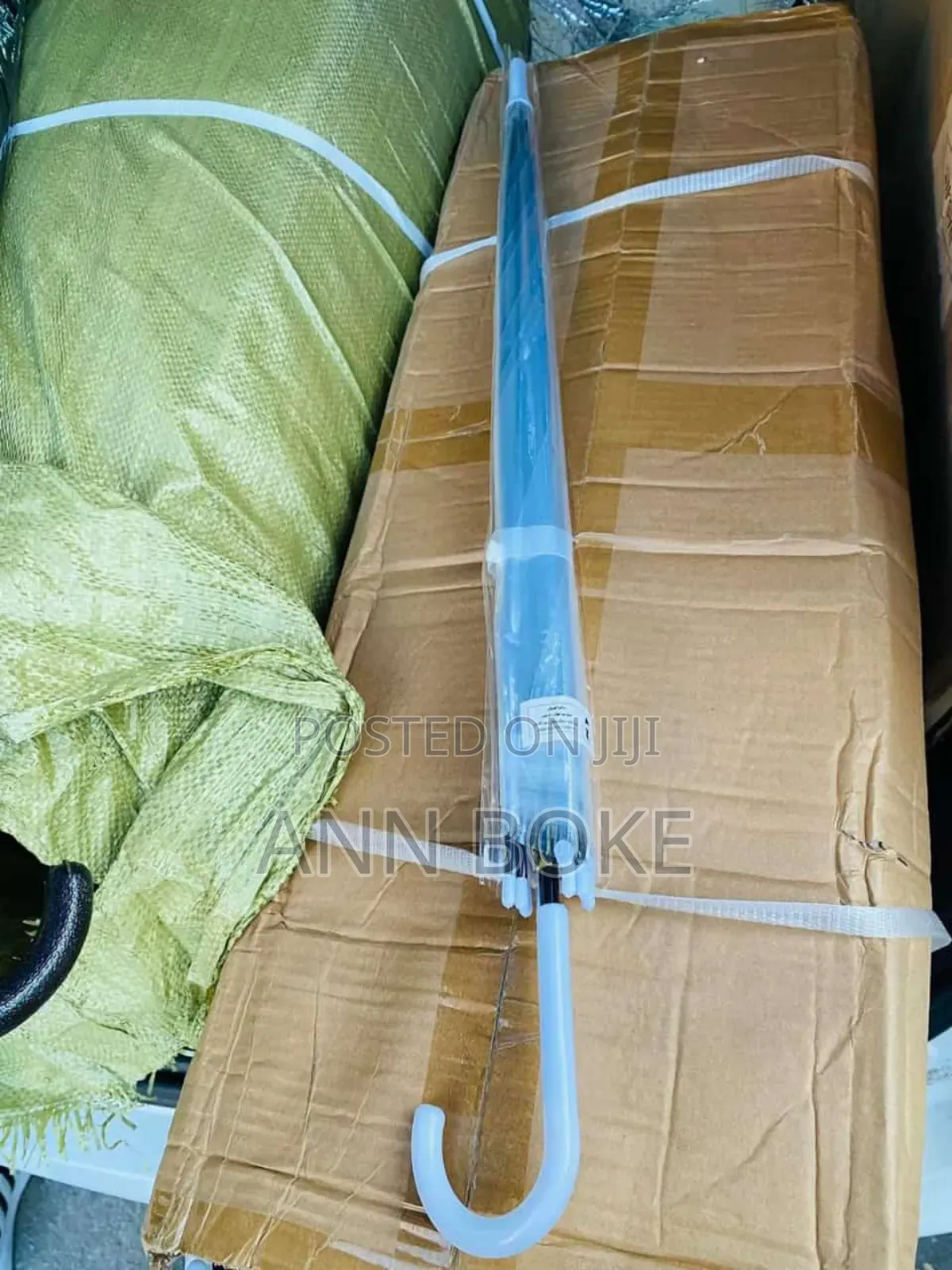 *Clear Transparent Umbrella at KSH 1250/-*