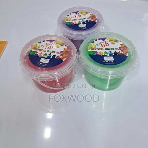 Containers Of "5d Crystal Color Slime," 500g