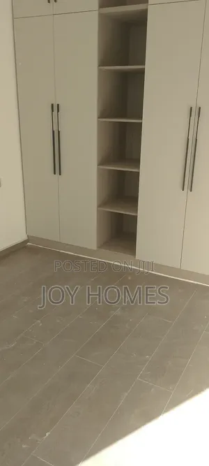 3bdrm Apartment in Kilimani for rent