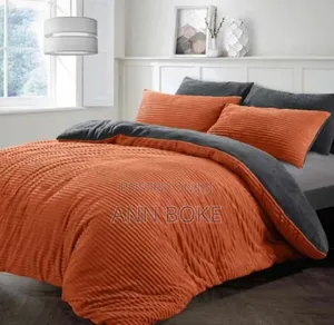 *Velvet Duvets* 1 Pc Duvet 1 Pc Bedsheet