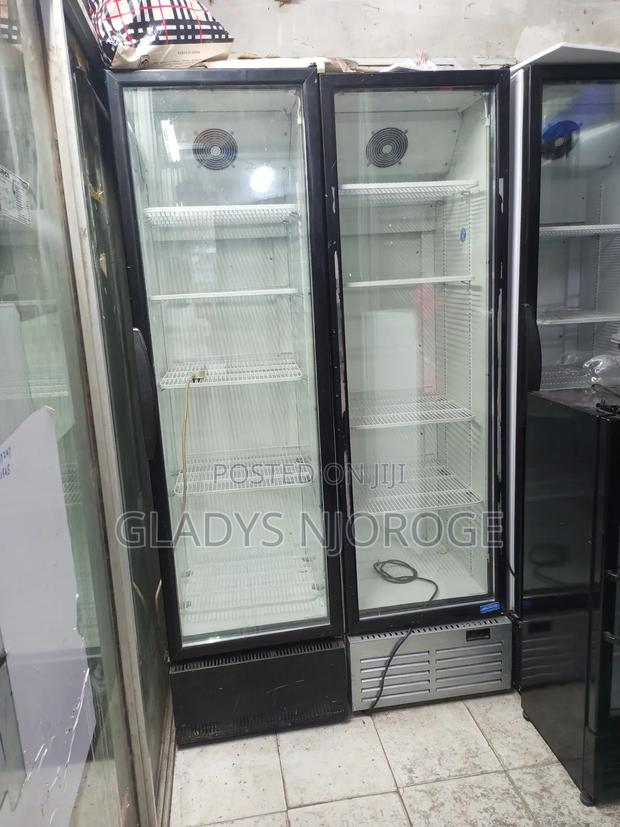 Well Maintained ( Display Fridge 500l) - thumbnail 3