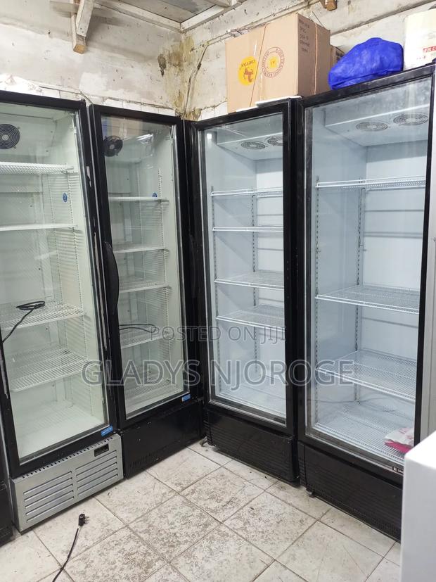 Realiable Showcase Chiller ( Well Maintained) - thumbnail 7