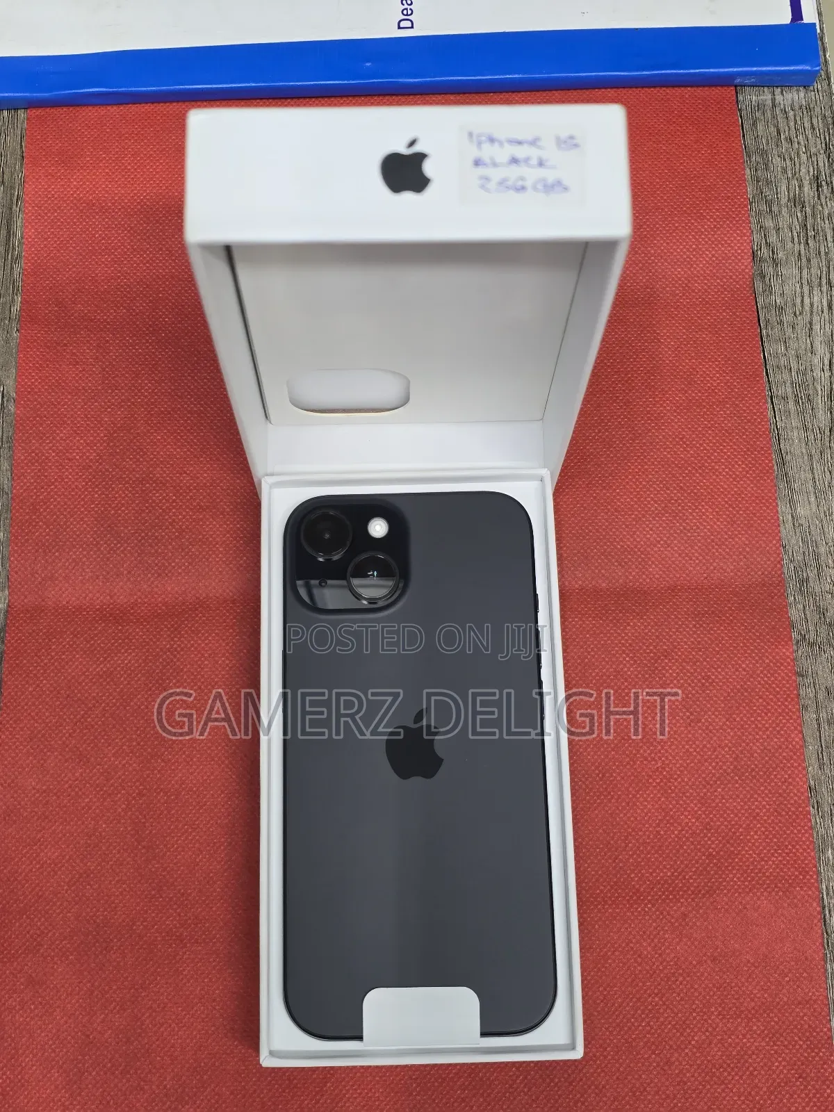 New Apple iPhone 15 256 GB Gray