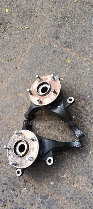 Vanguard,Rav4 Front Wheel Hubs.