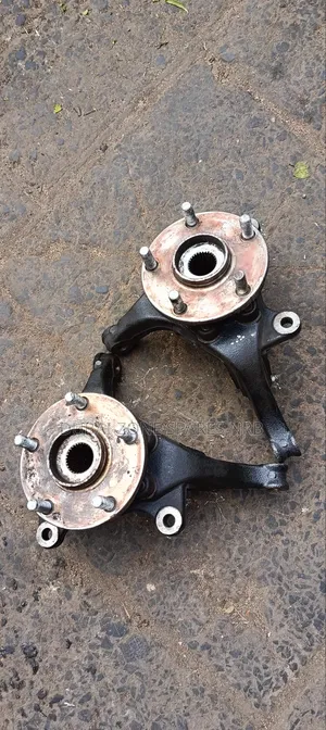 Vanguard,Rav4 Front Wheel Hubs.