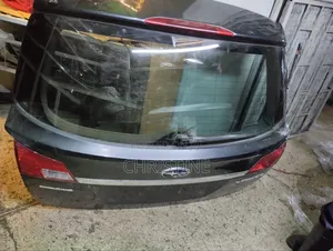 Subaru Br9 Boot/Tailgate