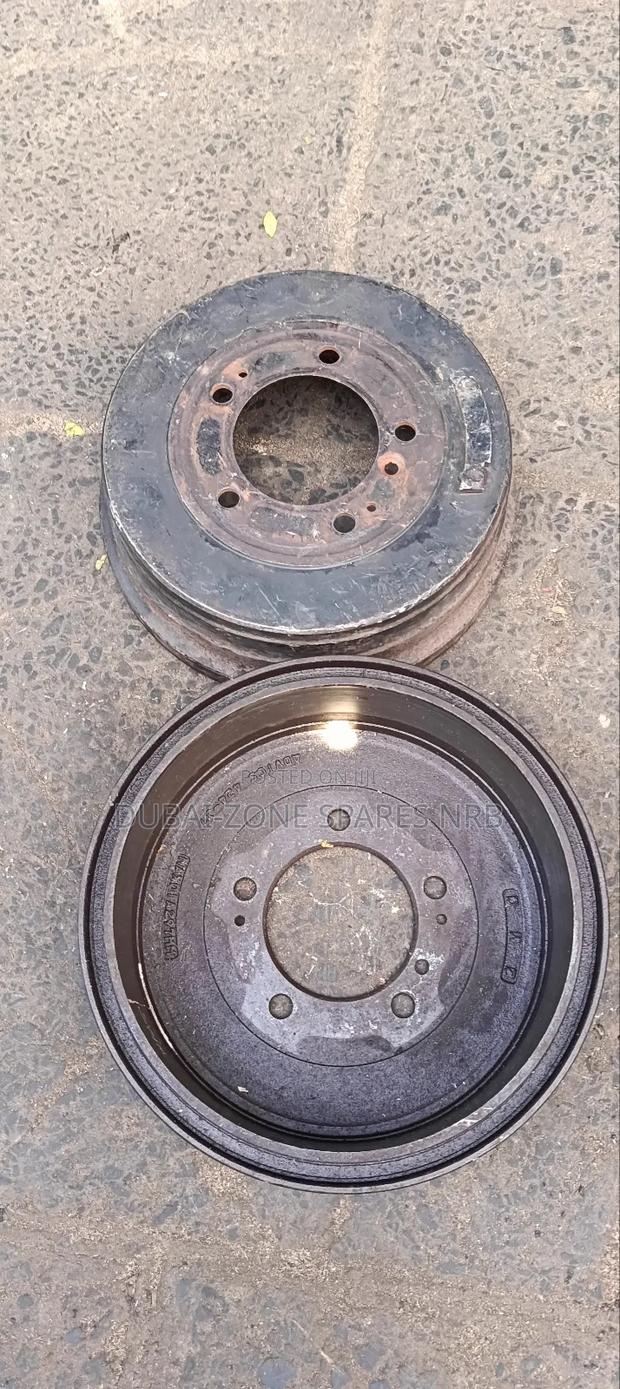 Land Cruiser J79 2-Brake Drums. - thumbnail 6