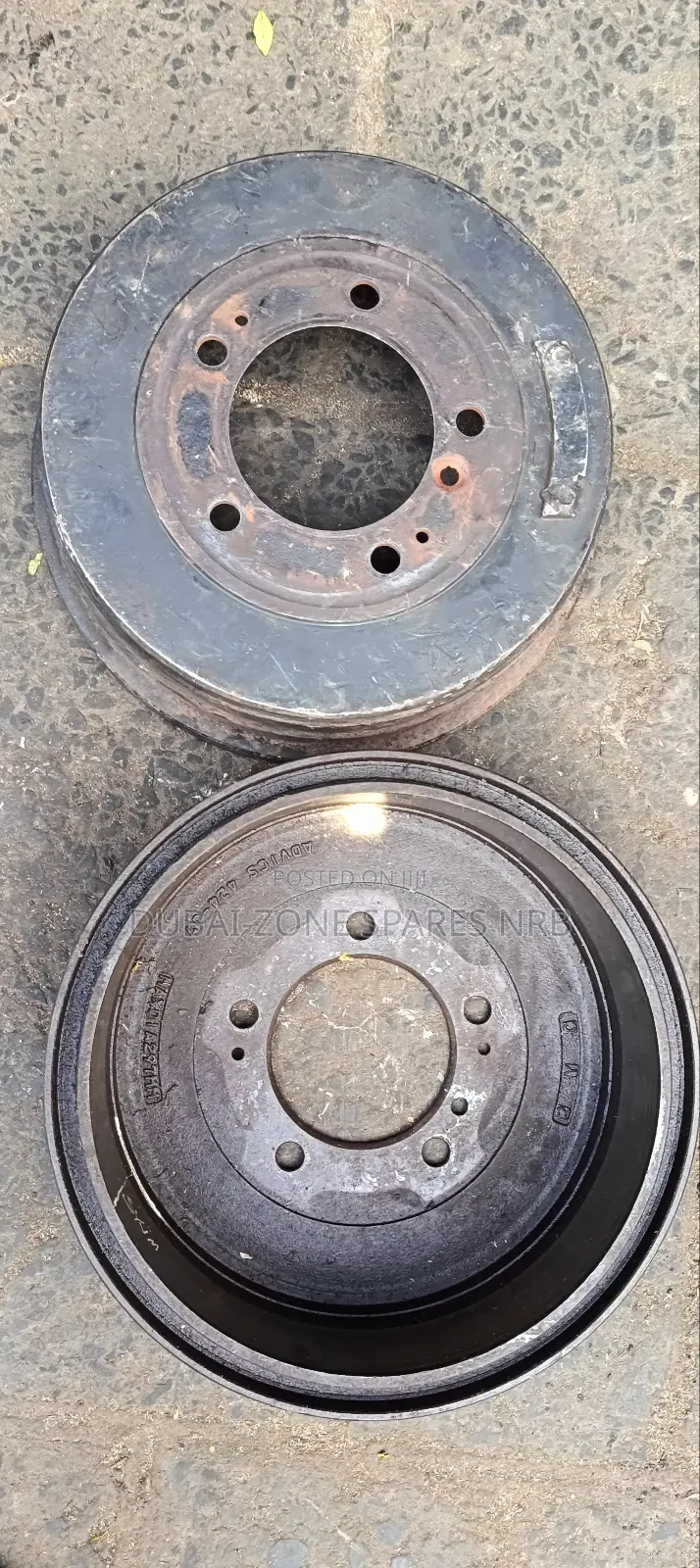 Land Cruiser J79 2-Brake Drums.