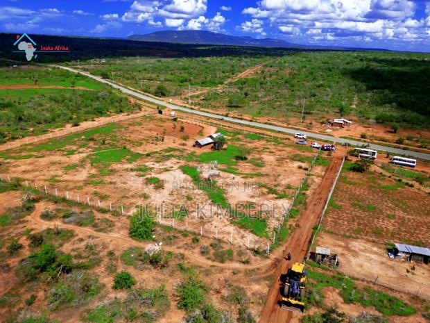 Malindi Acre Serviced Plot With Beacons and Road Access - thumbnail 5