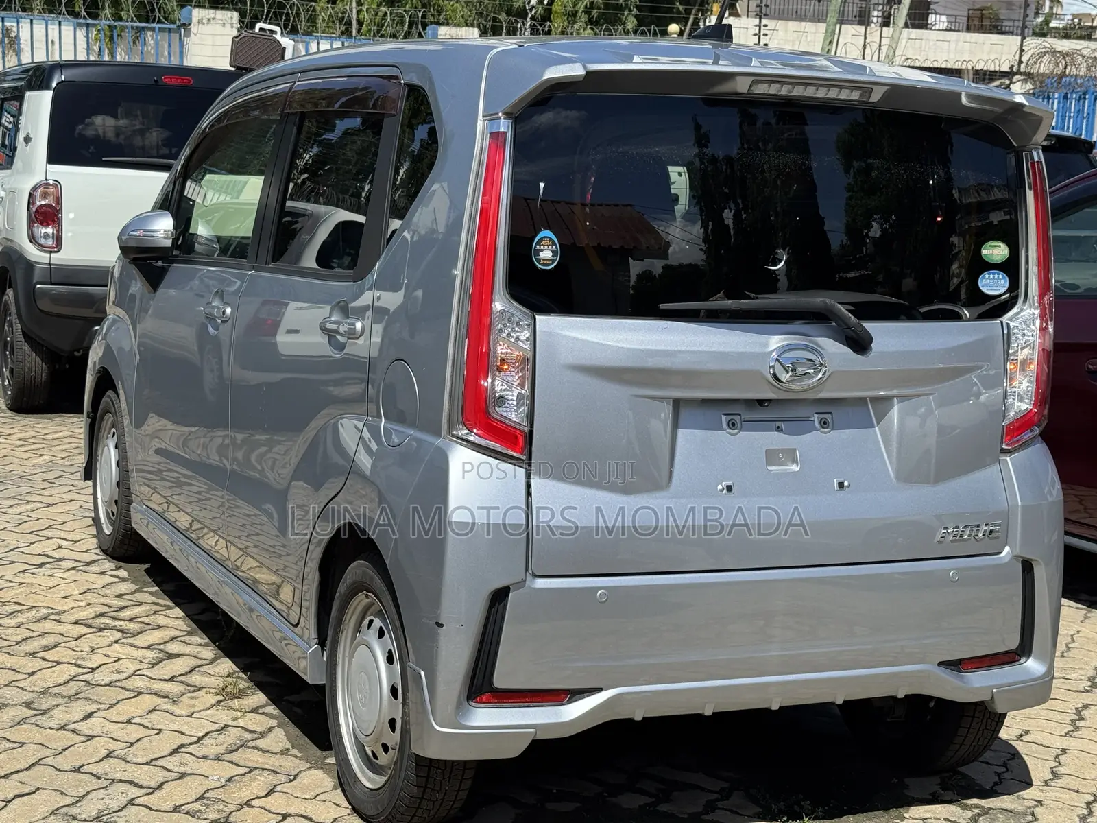 Daihatsu Move 2018 Silver