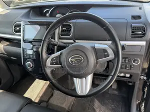 Daihatsu Tanto 2018 Black