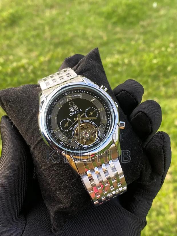 Omega Automatic Gentleman Watch. Silver Black Watch
