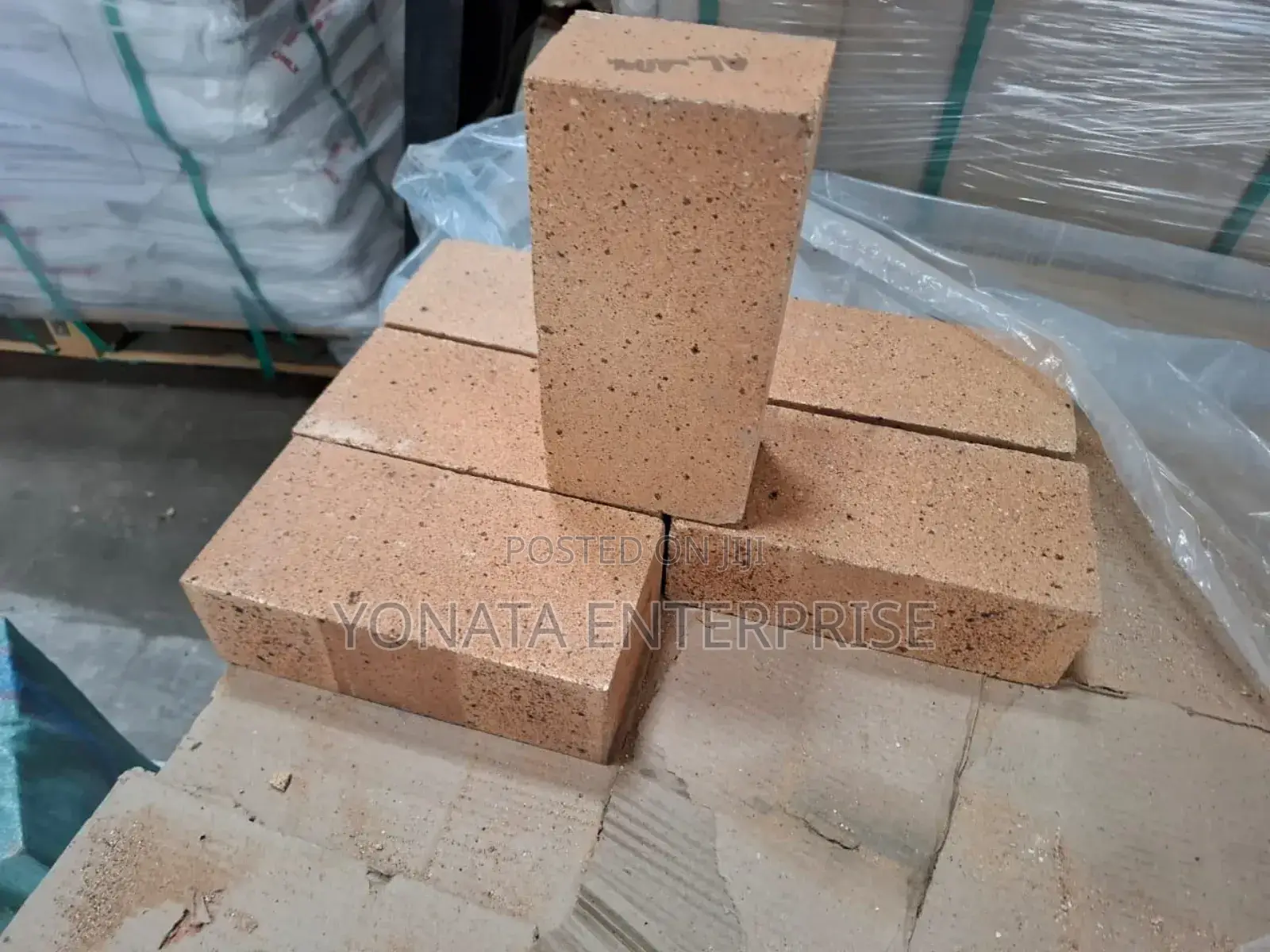 Refractory Bricks / Fire Bricks