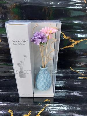 Decorative Flowers Ceramic Vase Reed Diffuser - thumbnail 2