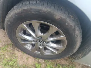Mazda 2 2019 Gray