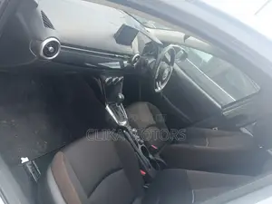 Mazda 2 2019 Gray
