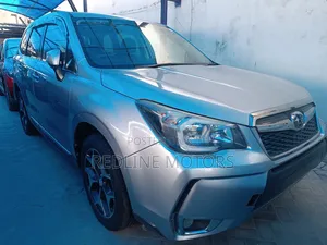 Subaru Forester 2.0XT Touring AWD 2018 Silver