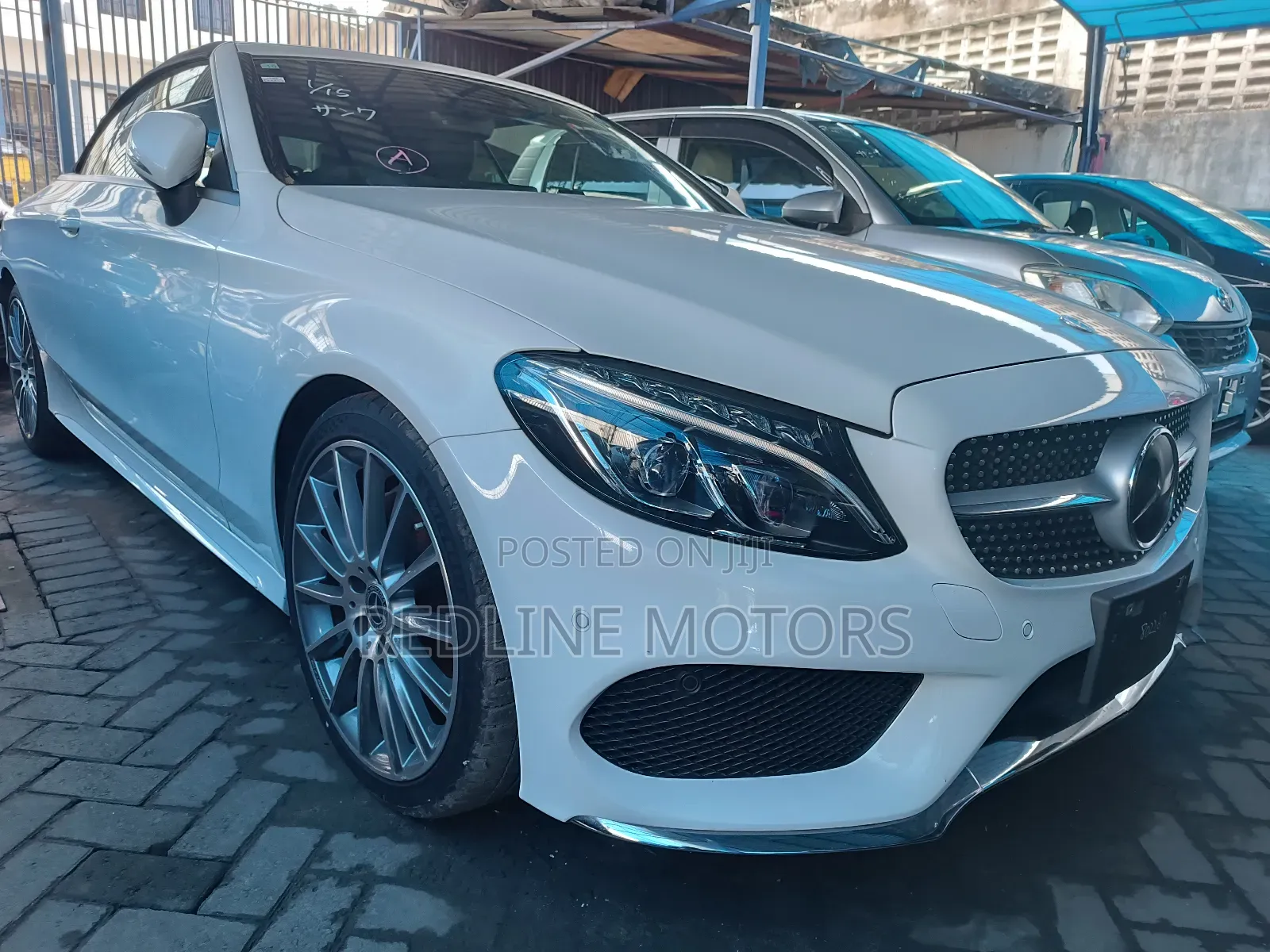 Mercedes-Benz C180 2018 Pearl