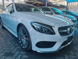 Mercedes-Benz C180 2018 Pearl