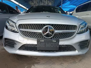 Mercedes-Benz C180 2018 Silver