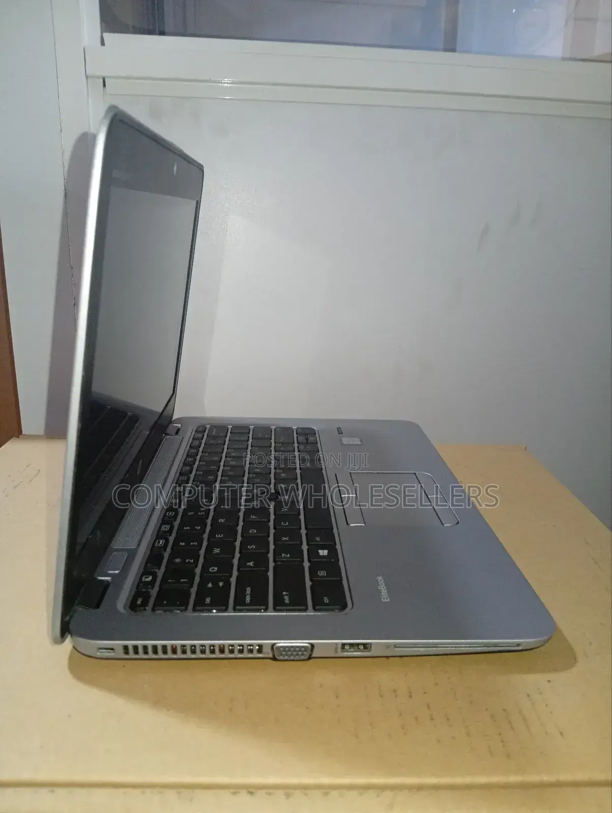 Laptop HP EliteBook 820 G3 8GB Intel Core I5 SSD 256GB