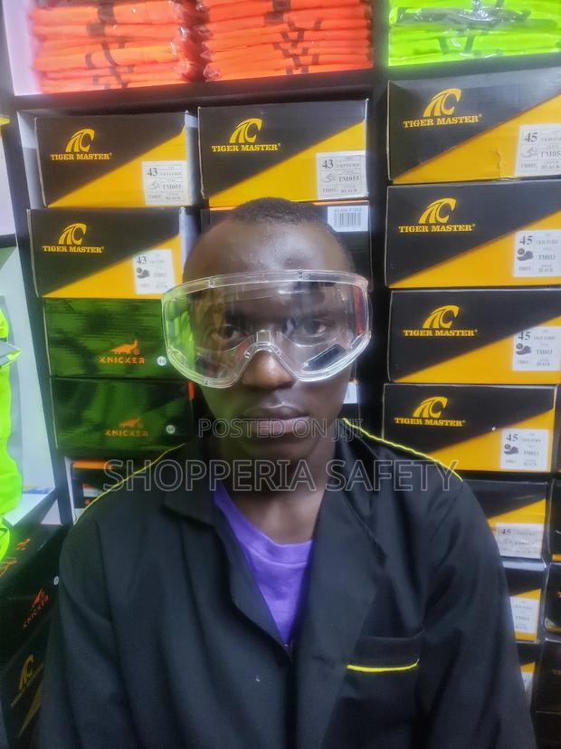 Comfortable Quality Glasses - thumbnail 2