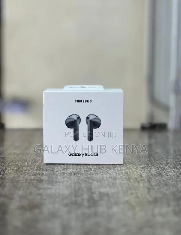 Samsung Galaxy Buds3 - main view