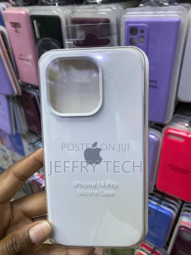 Otofly for iPhone 14 Pro Silicone Shockproof Case - main view