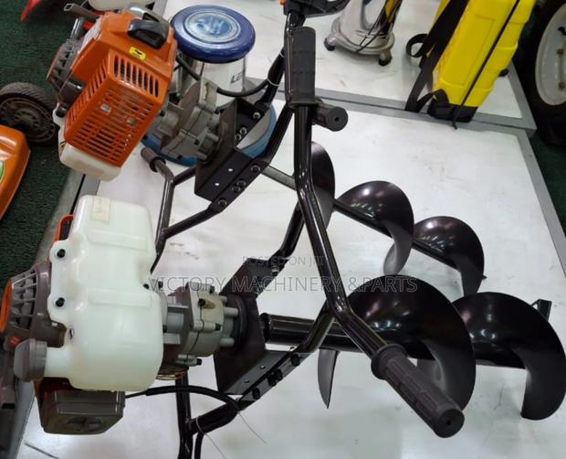 Earth Auger Machine - main view