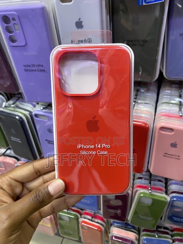 Vooii Compatible With iPhone 14 Pro Liquid Silicone Case - main view