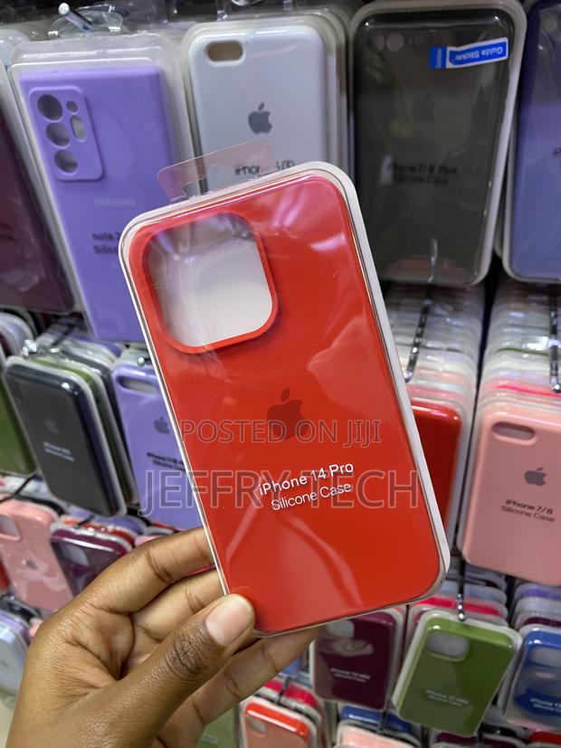 Vooii Compatible With iPhone 14 Pro Liquid Silicone Case - thumbnail 2