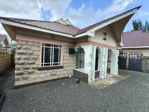 4bdrm Bungalow in Nkoroi Estate, Ongata Rongai for sale