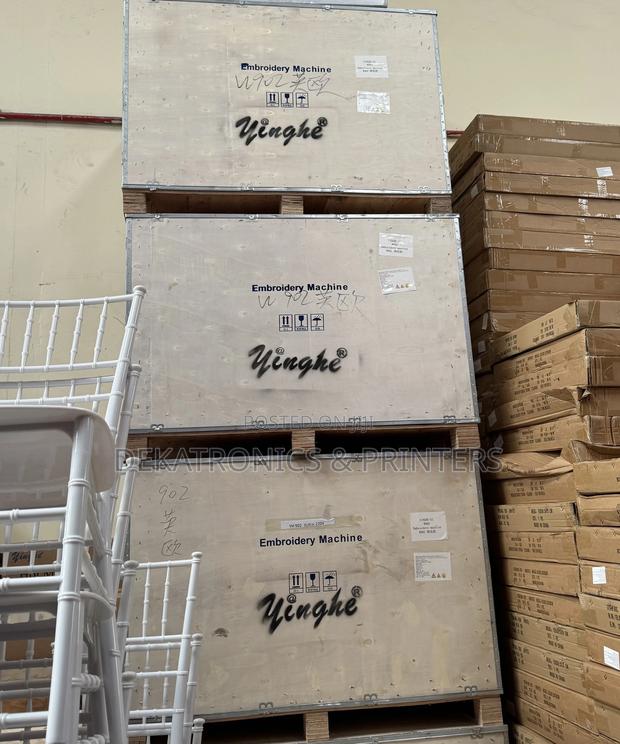 High-End Two Head Embroidery Machine 9 Needles - thumbnail 3