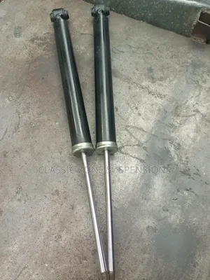 Mercedes C200 W204 Back Shocks