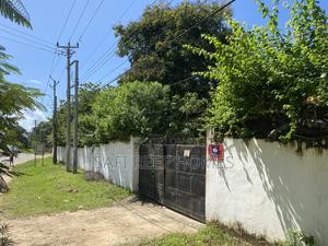 Prime 1 Acre Plot Touching Links Road for Sale - thumbnail 2