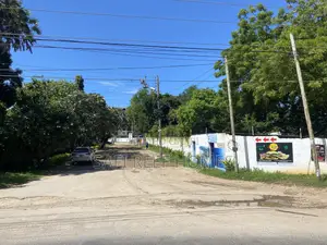 Prime 1 Acre Plot Touching Links Road for Sale