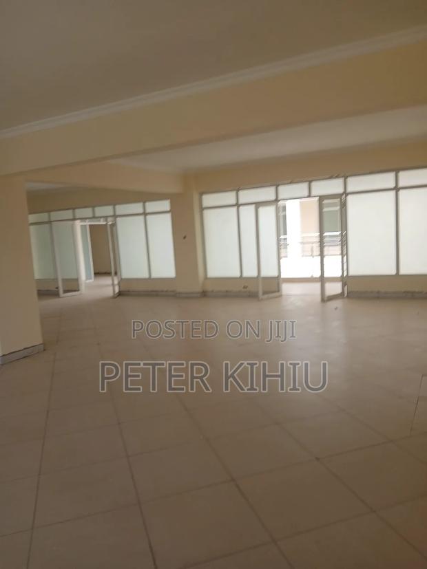 Office Space 1800sqft on Enterprise Rd - thumbnail 2