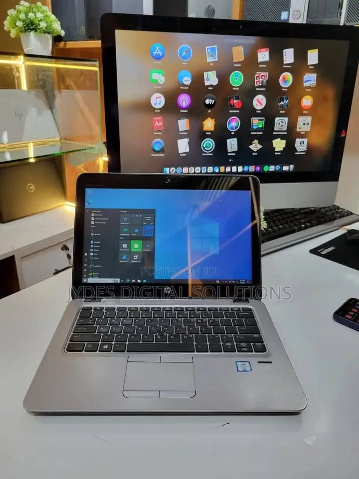 Laptop HP EliteBook 820 G3 8GB Intel Core i5 SSD 256GB