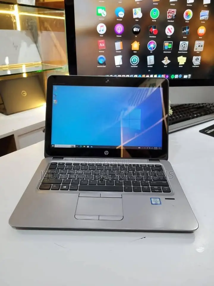 Laptop HP EliteBook 820 G3 8GB Intel Core i5 SSD 256GB
